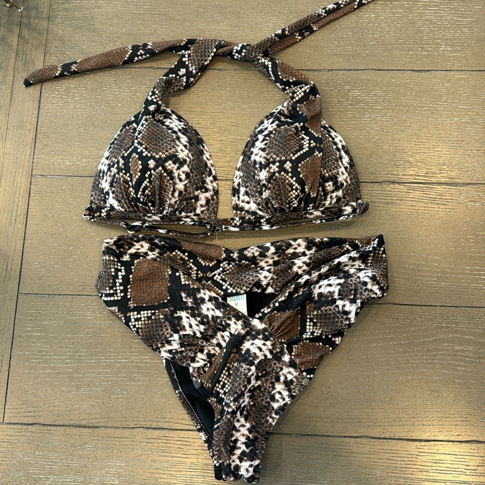 Sports Illustrated python Print bikini purchased from Victoria’s Secret. M/L